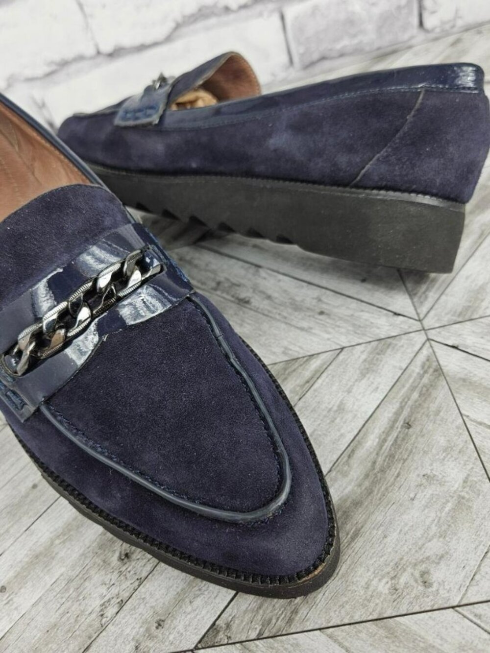 Donald J Pliner Navy Suede Chain Loafers Shoes Womens 8 Brecca-KS Preppy